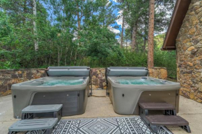 Upper Stone Lodge - Hot Tub & Game Room - Upper Unit